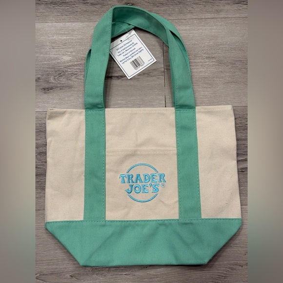 TRADER JOE’S Mini Canvas Tote Bag Pastel Green - Picture 1 of 3